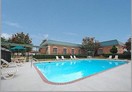 Greenville Inn & Suites Exteriér fotografie