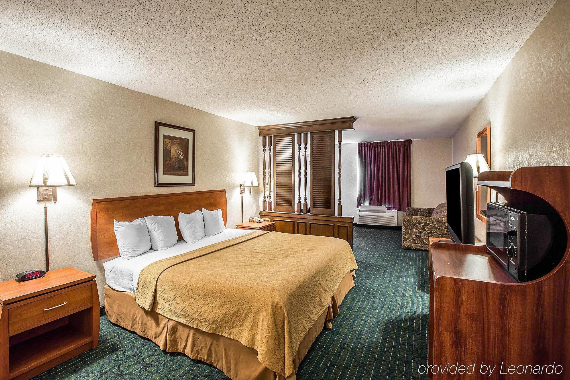 Greenville Inn & Suites Exteriér fotografie