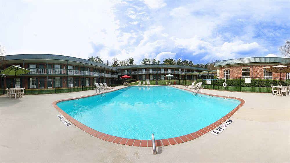 Greenville Inn & Suites Exteriér fotografie